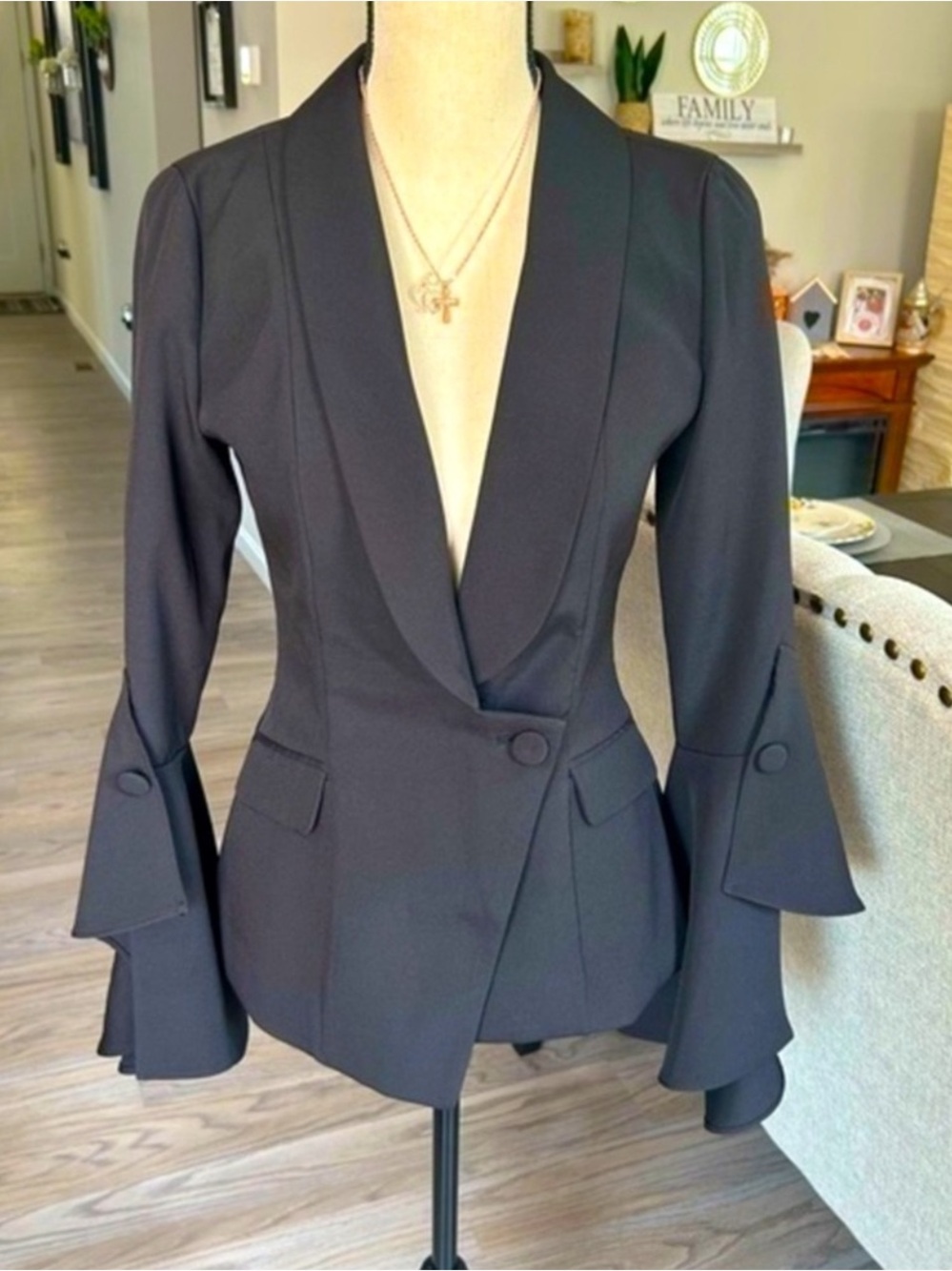 🌸 Lavish Alice Black Tailored Blazer with Fluted Sleeve Detail